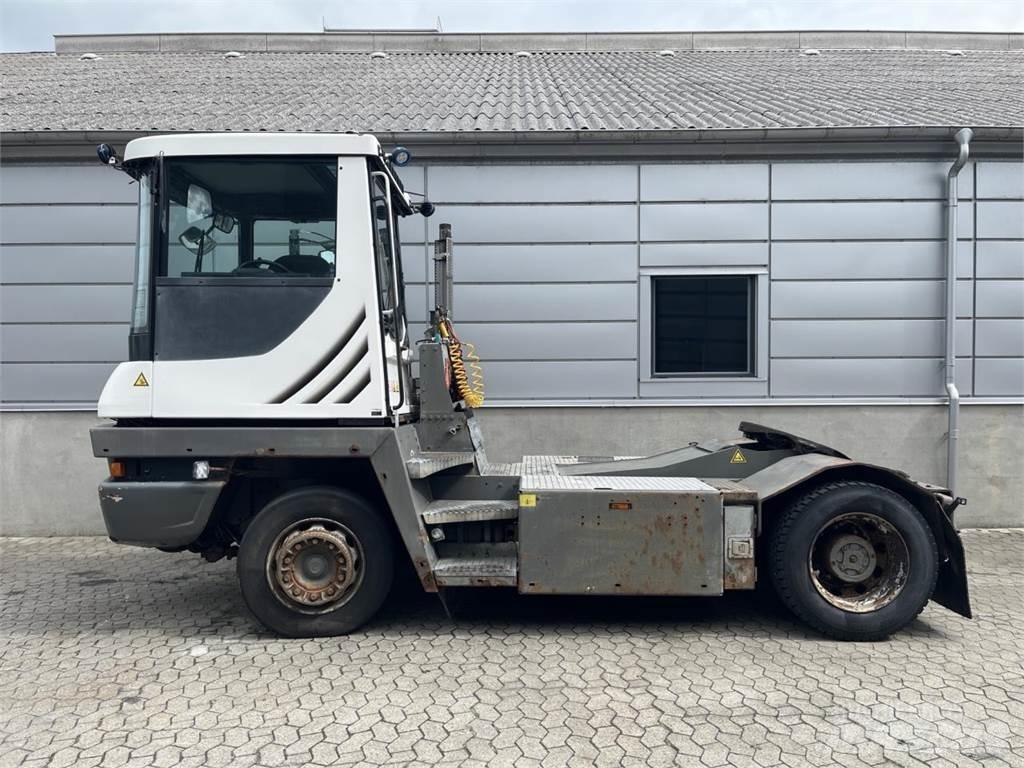 Terberg TT223 4X2 Sonstige Flurförderzeuge