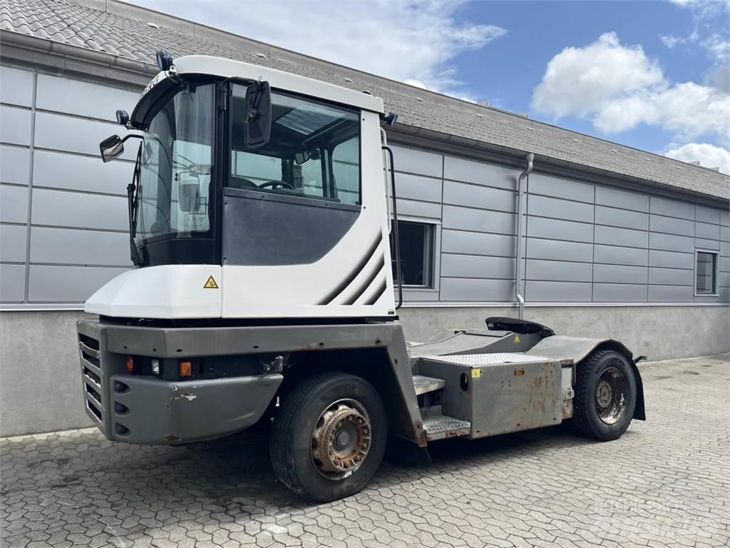 Terberg TT223 4X2 Sonstige Flurförderzeuge