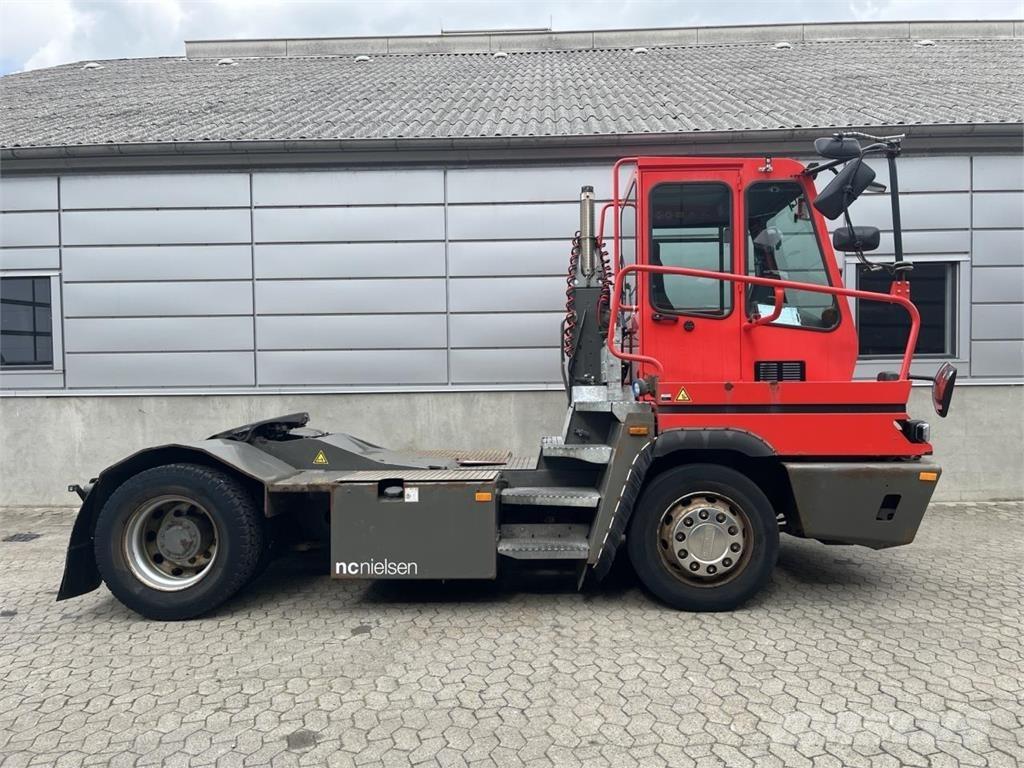 Terberg YT222 4X2 Sonstige Flurförderzeuge