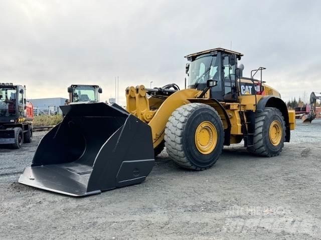 CAT 982M Radlader