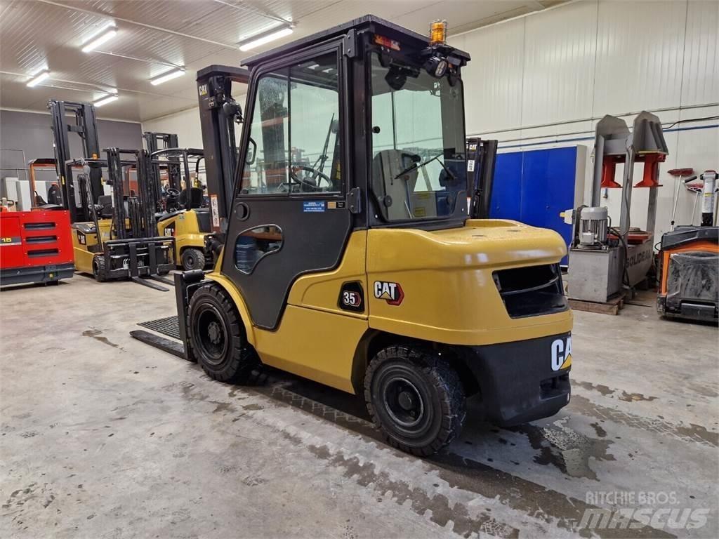 CAT DP35NT Dieselstapler