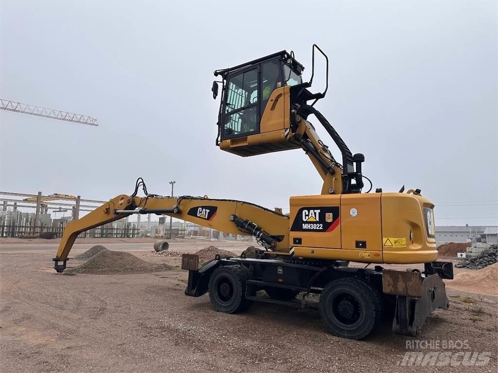 CAT MH3022 Mobilbagger