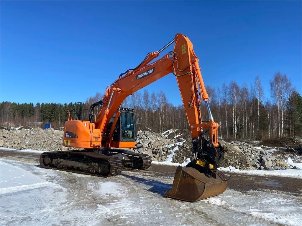 Doosan DX 235 LCR Raupenbagger