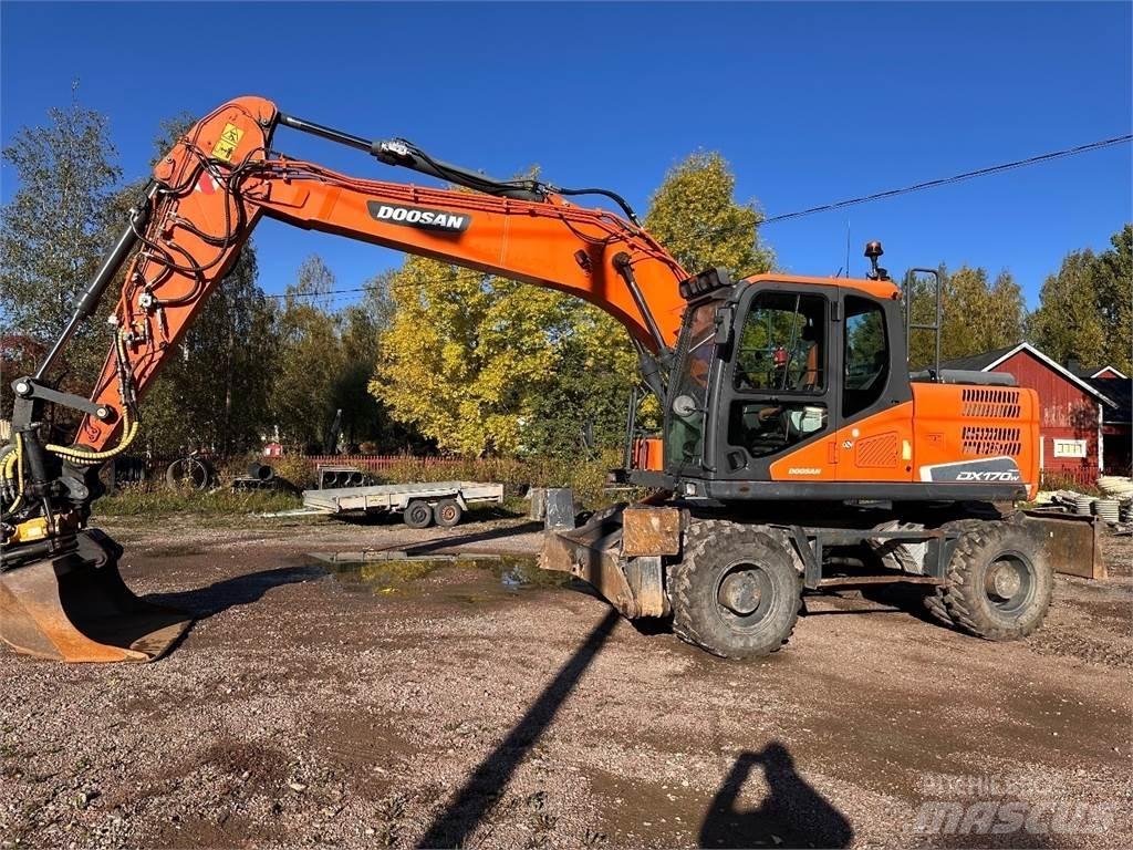 Doosan DX170W-5 Mobilbagger
