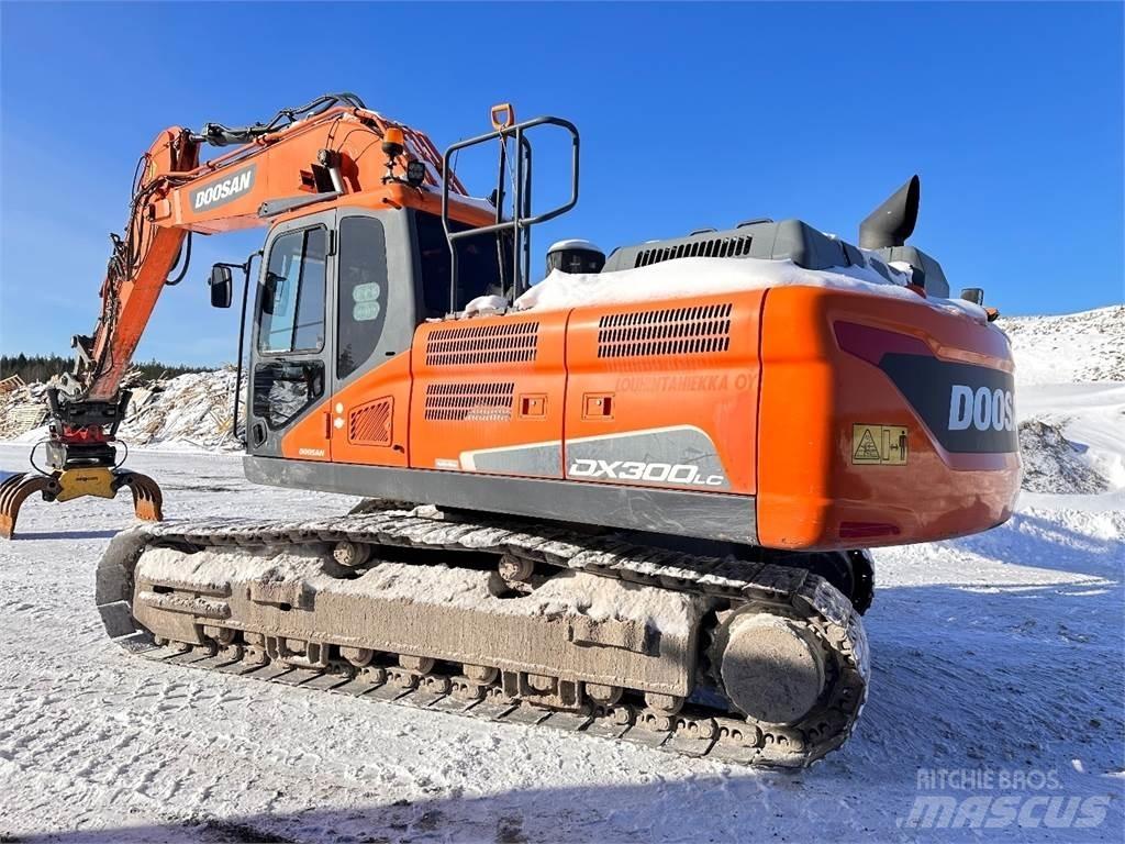 Doosan DX300 LC-5 Raupenbagger