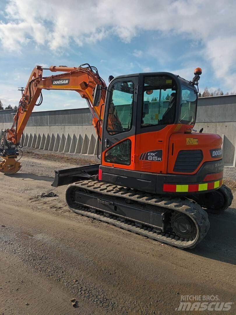 Doosan DX85 R Midibagger  7t - 12t