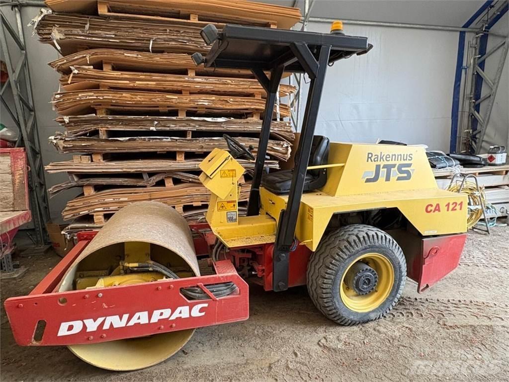 Dynapac CA 121 D Sonstige Baumaschinen