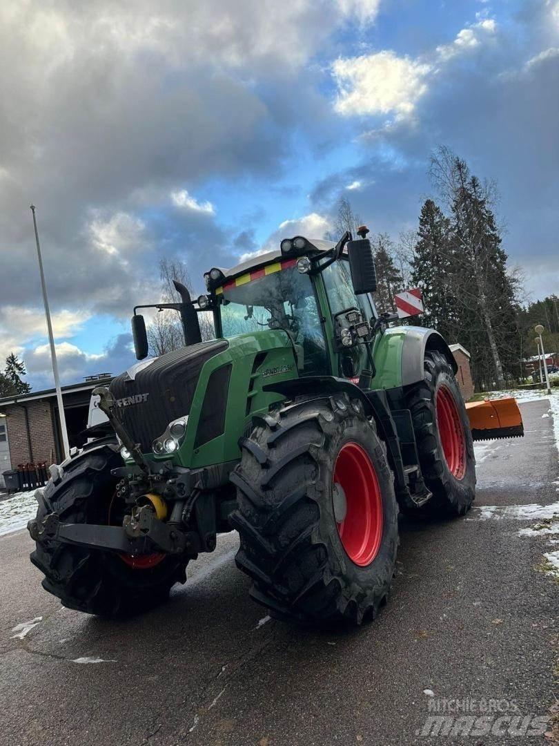 Fendt 828 VARIO Traktoren