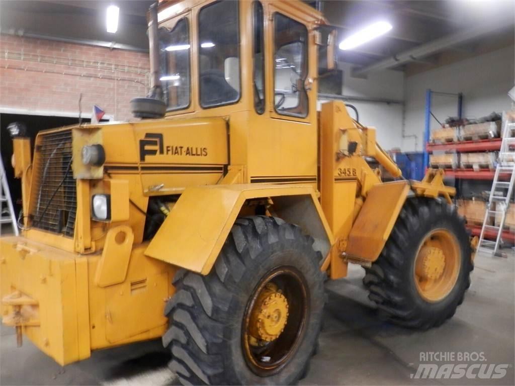 Fiat-Allis 345 B Radlader