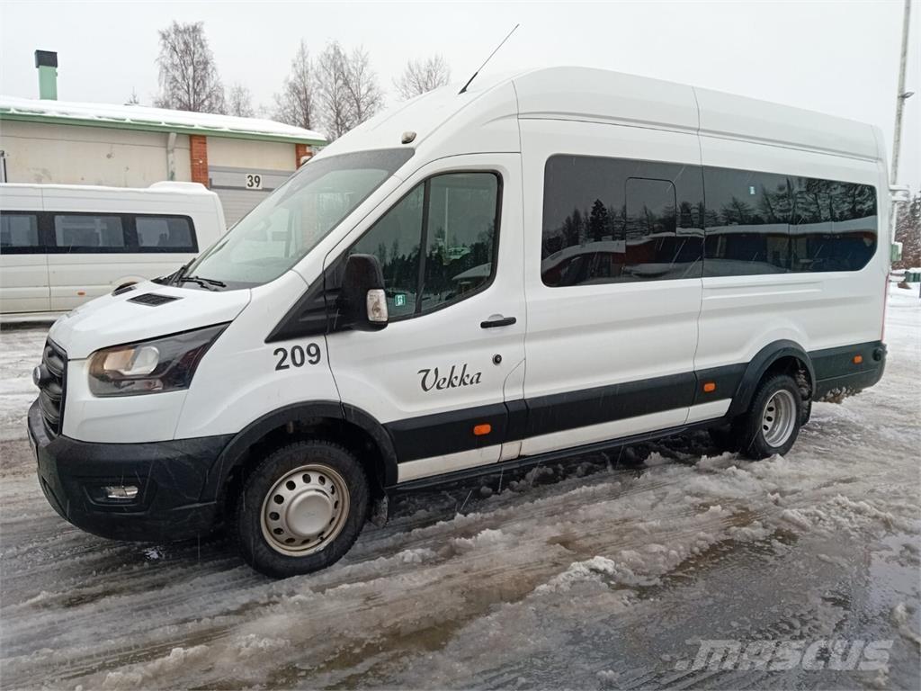Ford Transit Minibusse
