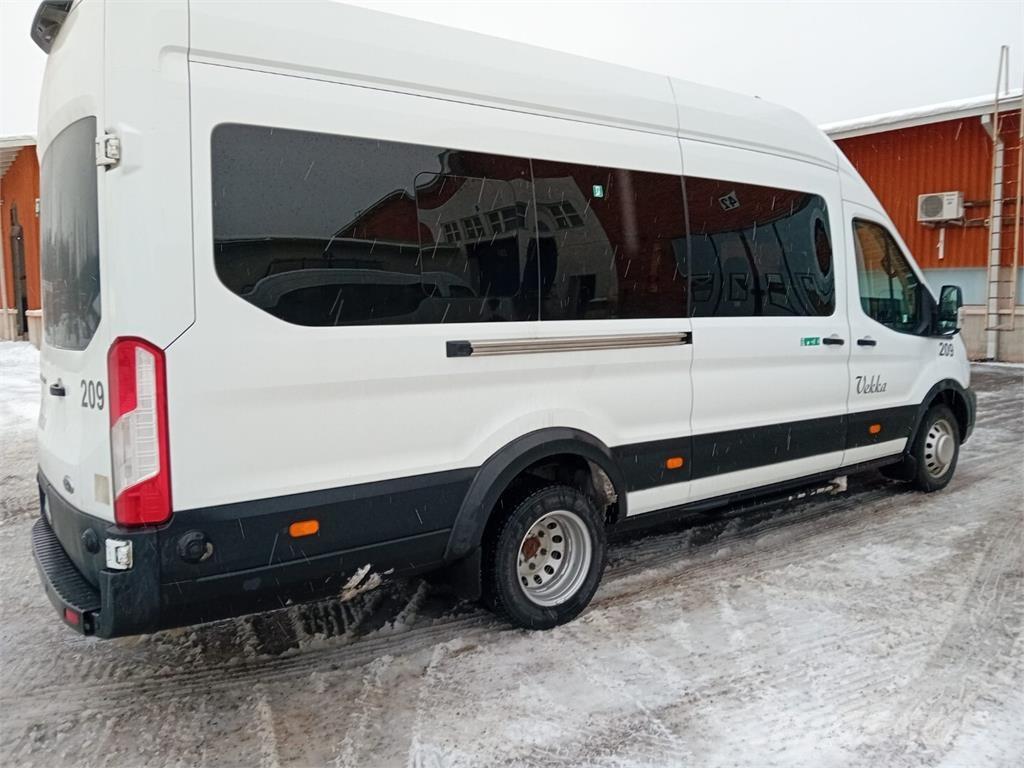 Ford Transit Minibusse