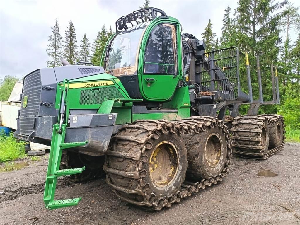 John Deere 1010G Forwarder