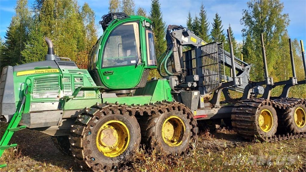 John Deere 1210G Forwarder