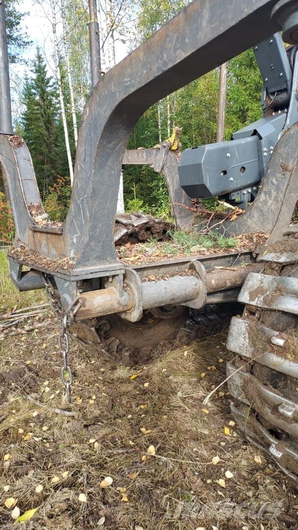 John Deere 1210G Forwarder