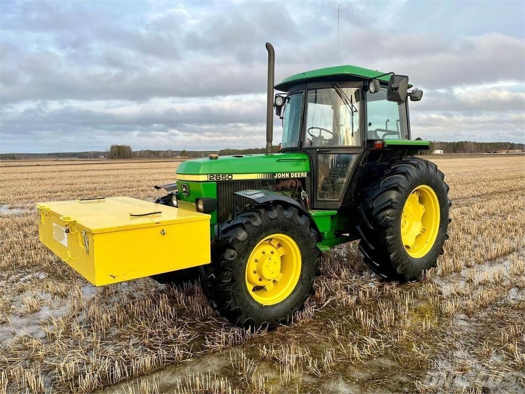 John Deere 2650 Traktoren