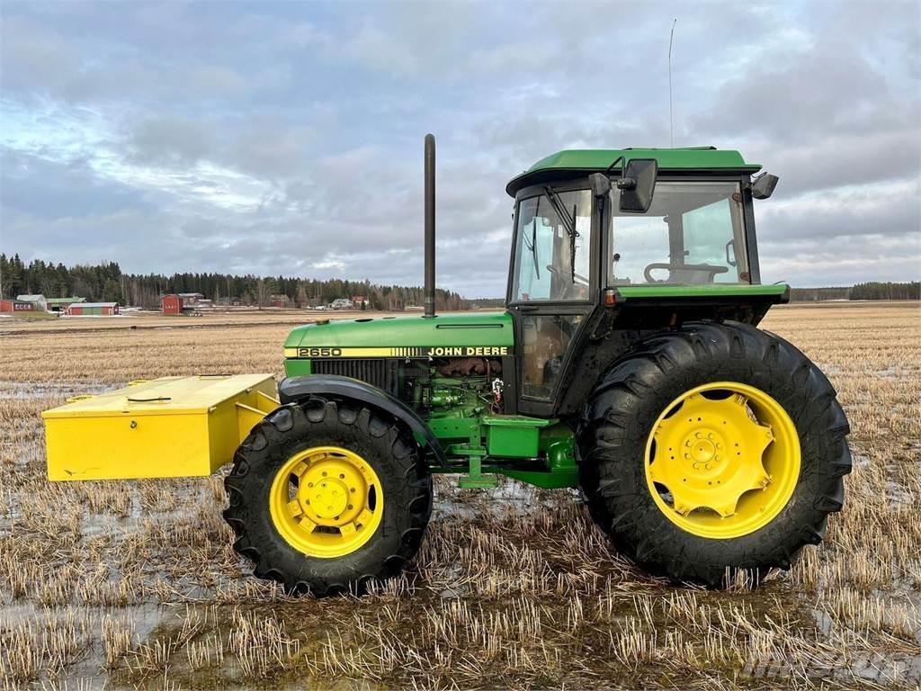 John Deere 2650 Traktoren