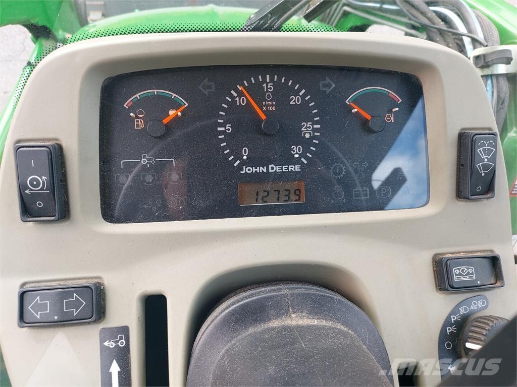 John Deere 3720 Traktoren