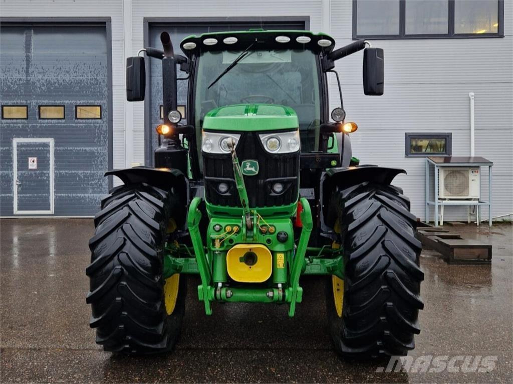 John Deere 6155 R Traktoren