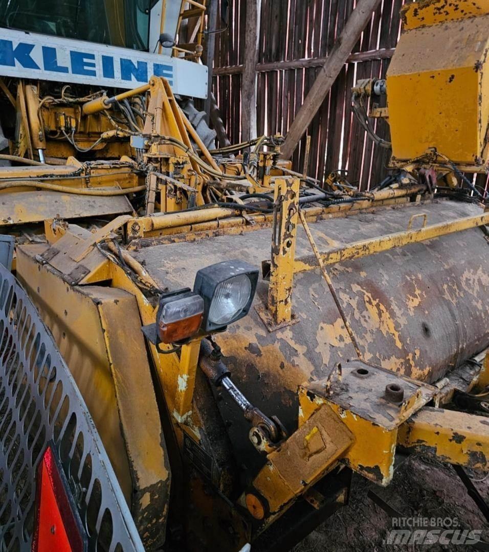 Kleine SF10 Mähdrescher