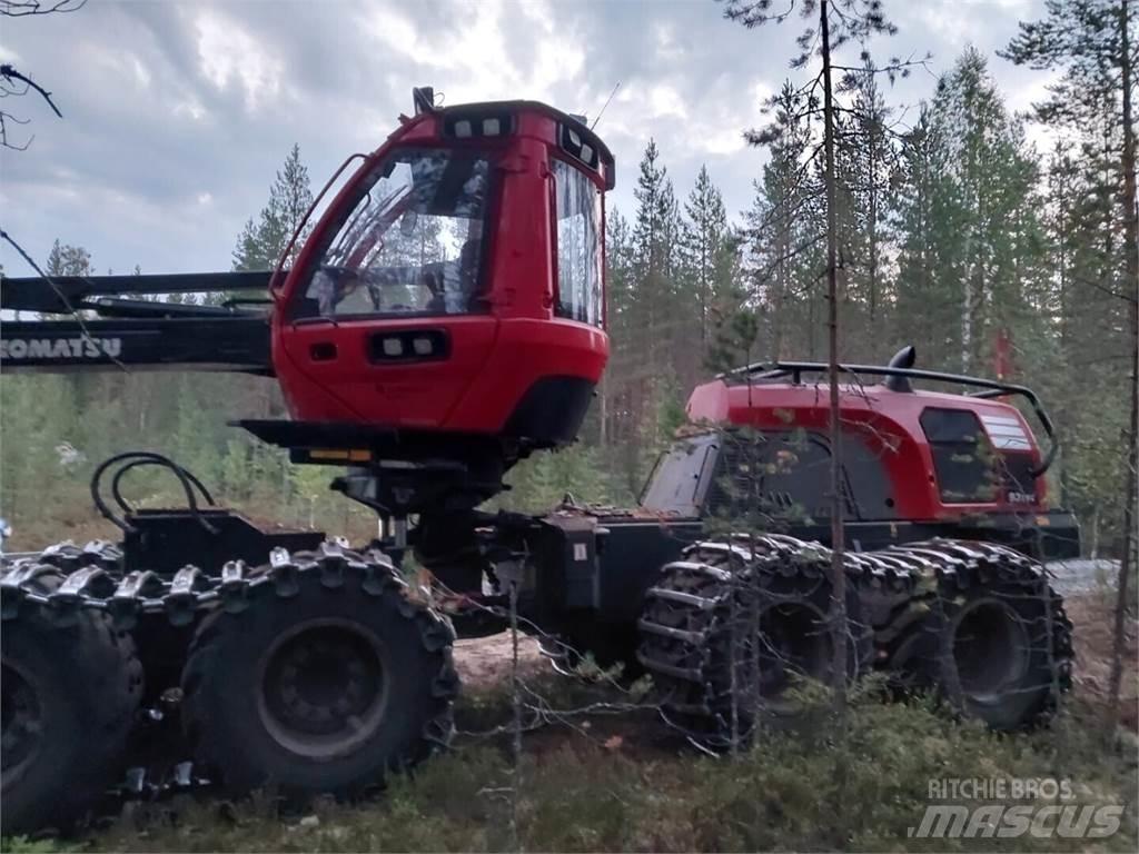 Komatsu 931 xc Harvester