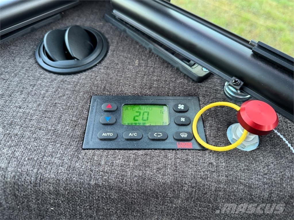 Malwa 560 Kombi Harvester