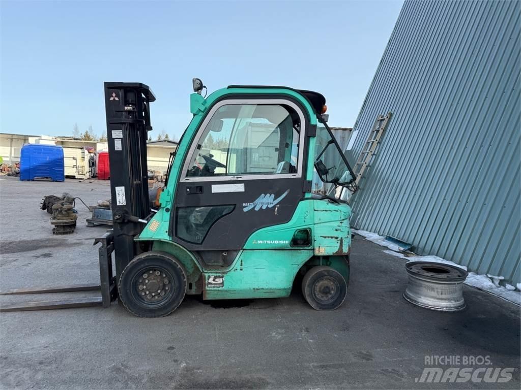 Mitsubishi FD20N Dieselstapler