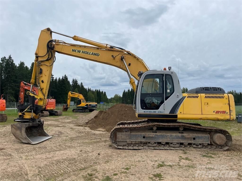 New Holland E215B Raupenbagger