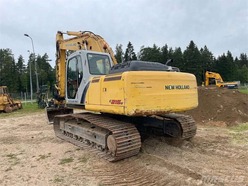 New Holland E215B Raupenbagger