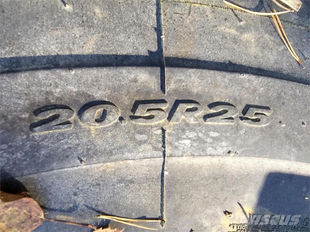  Renkaat 20.5R25 Andere Zubehörteile