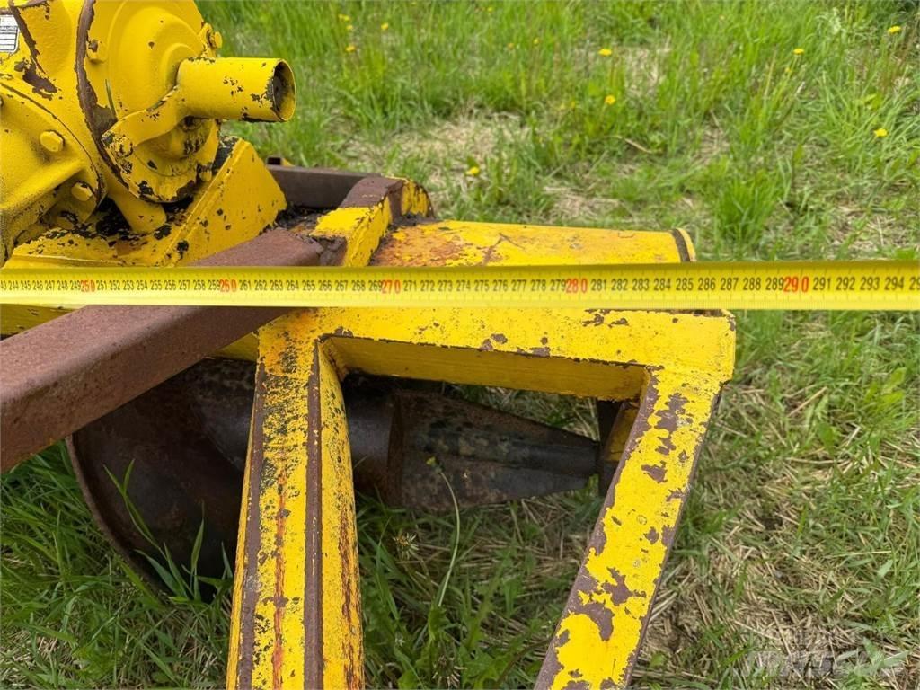  Ruuvi Sonstige Landmaschinen