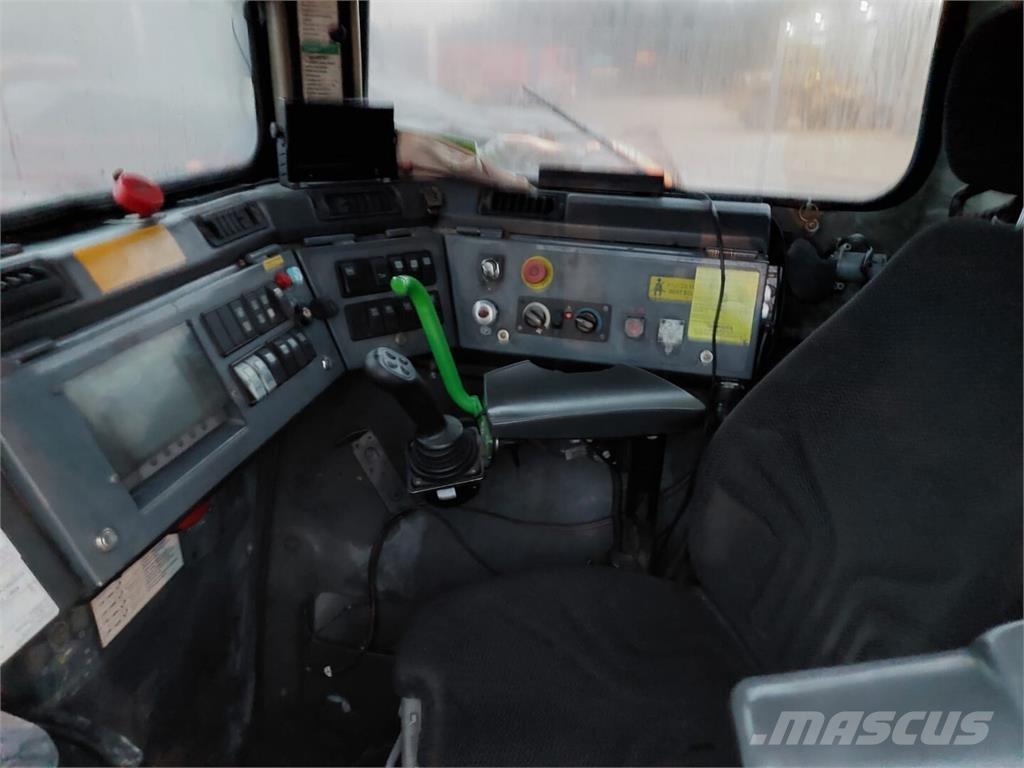 Sandvik TORO 517 Radlader