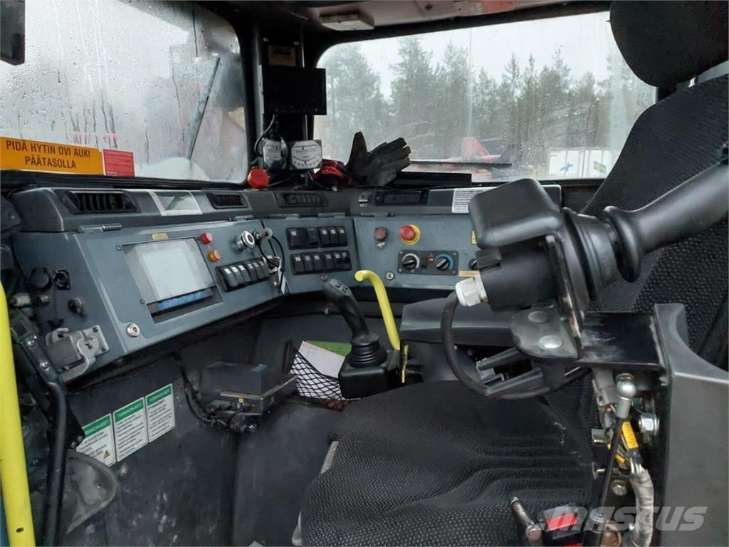 Sandvik TORO 621 Radlader