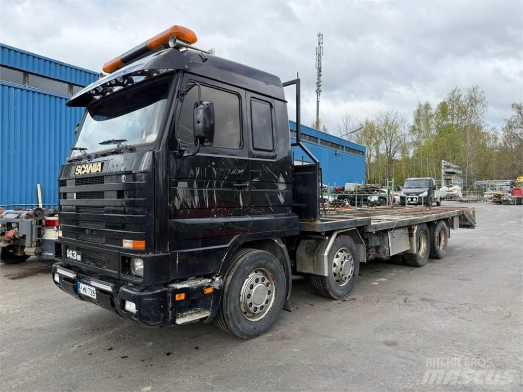 Scania R 143 8x2 Autotransporter