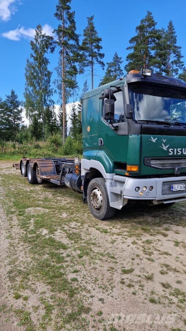 Sisu E12M Autotransporter