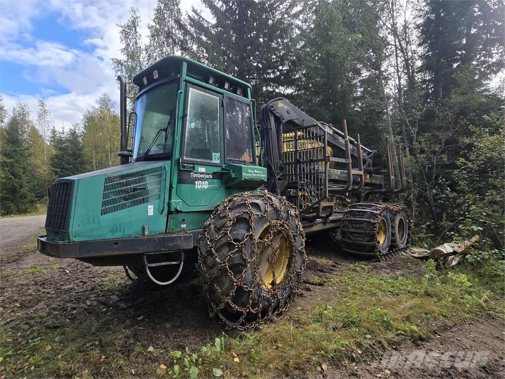 Timberjack 1010 Forwarder