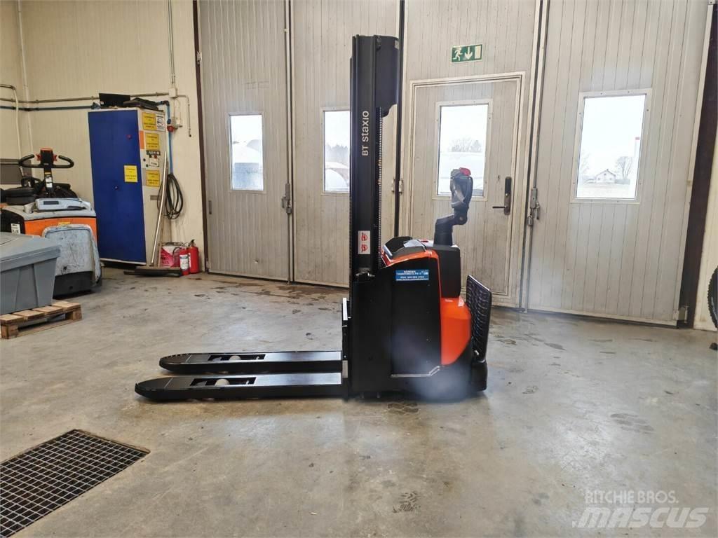 Toyota SWE120L Andere Gabelstapler
