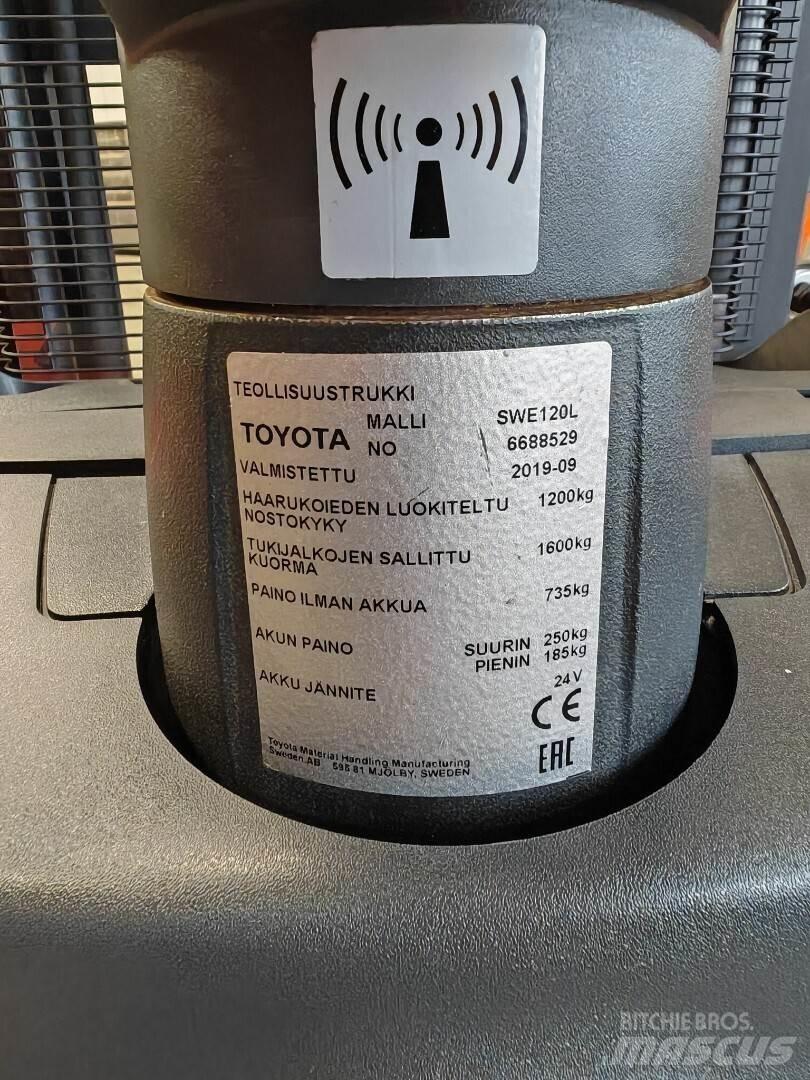 Toyota SWE120L Andere Gabelstapler