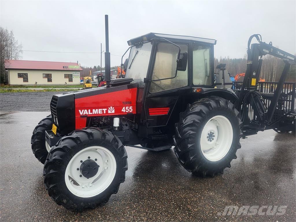 Valmet 455 Traktoren