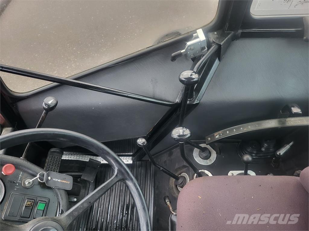 Valmet 455 Traktoren