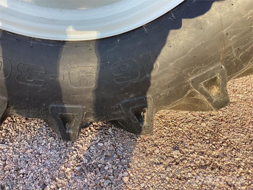 Valmet 4x4 Traktoren