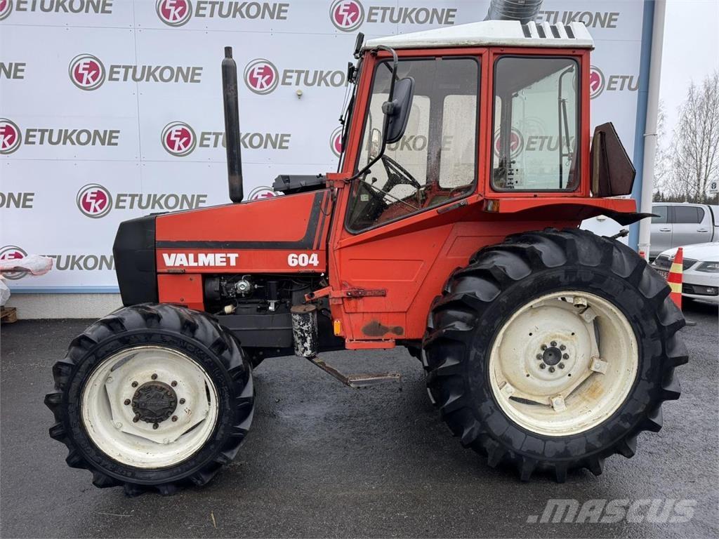 Valmet 604 Traktoren