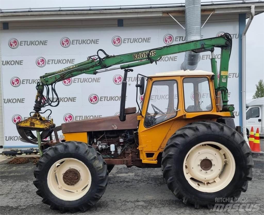 Valmet 802-4 Traktoren