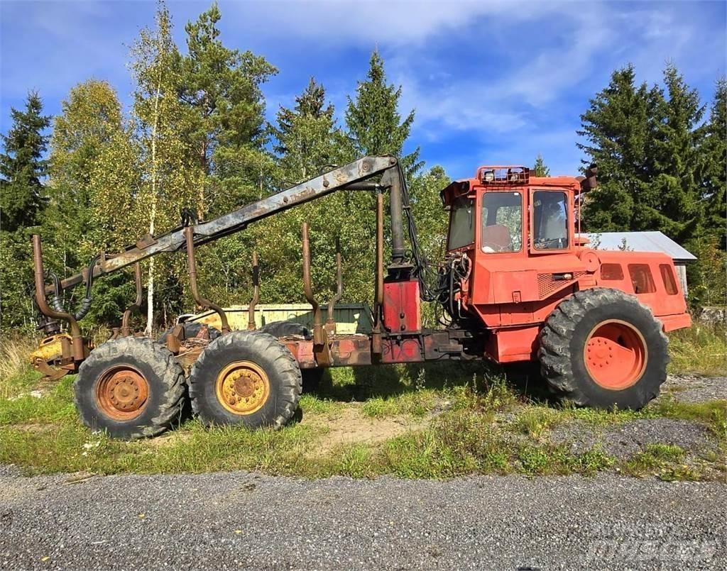 Valmet 886K Forwarder