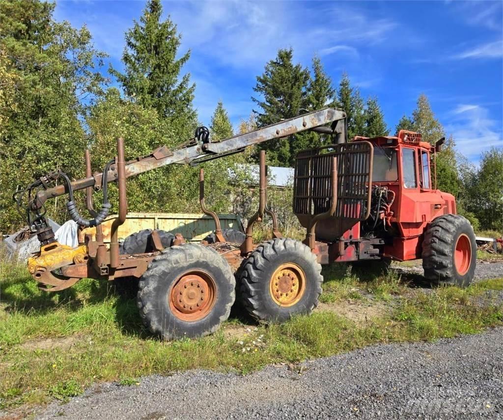 Valmet 886K Forwarder