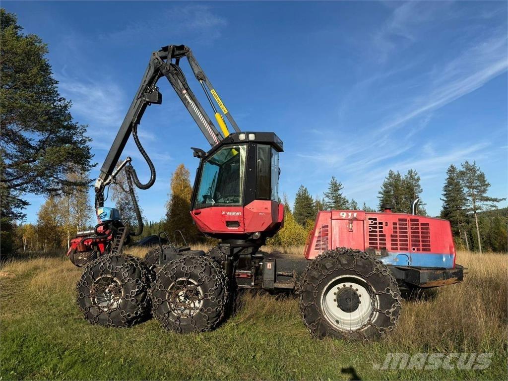 Valmet 911 Harvester