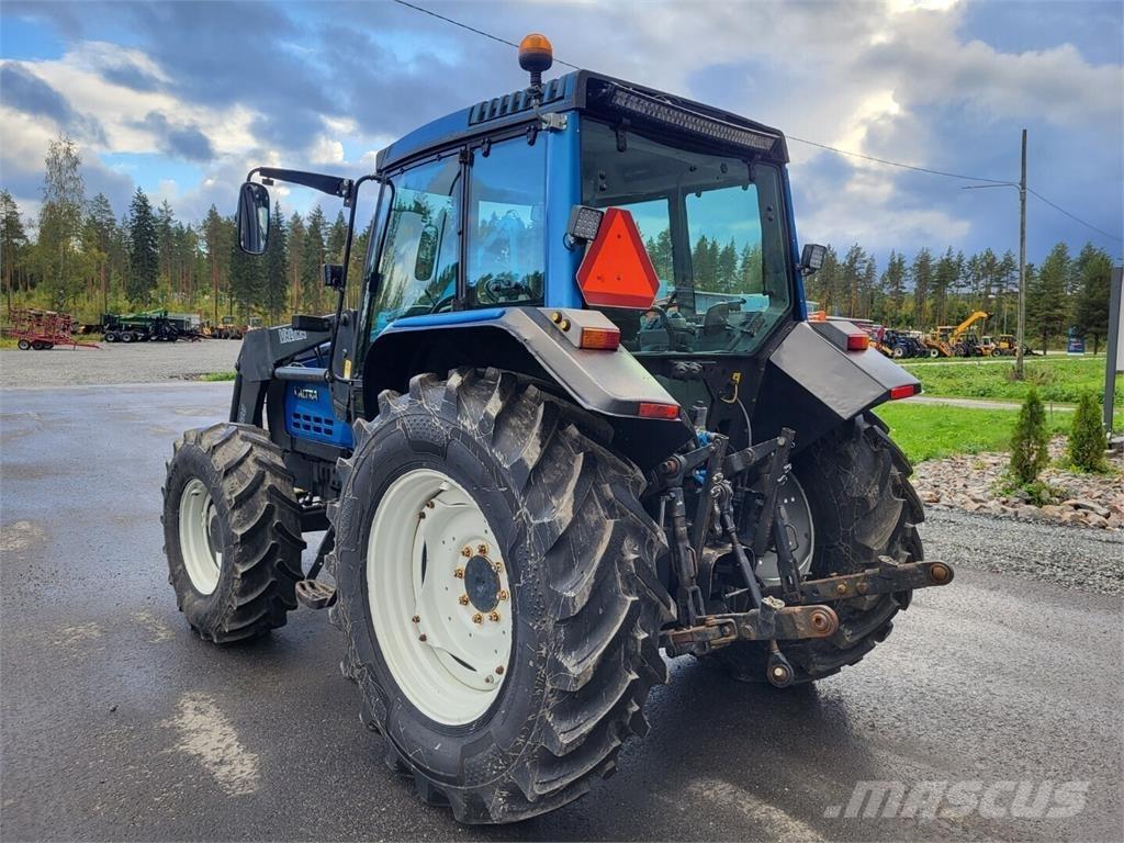 Valtra 6300-4 Traktoren