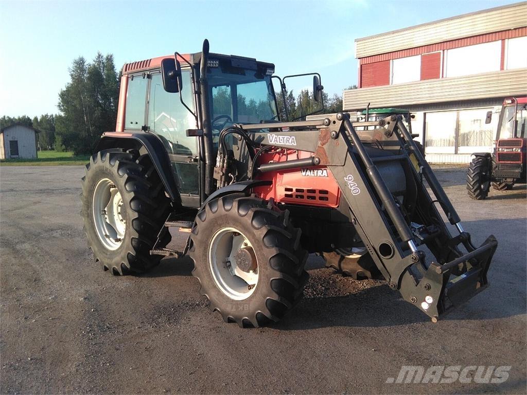 Valtra 6400 Traktoren