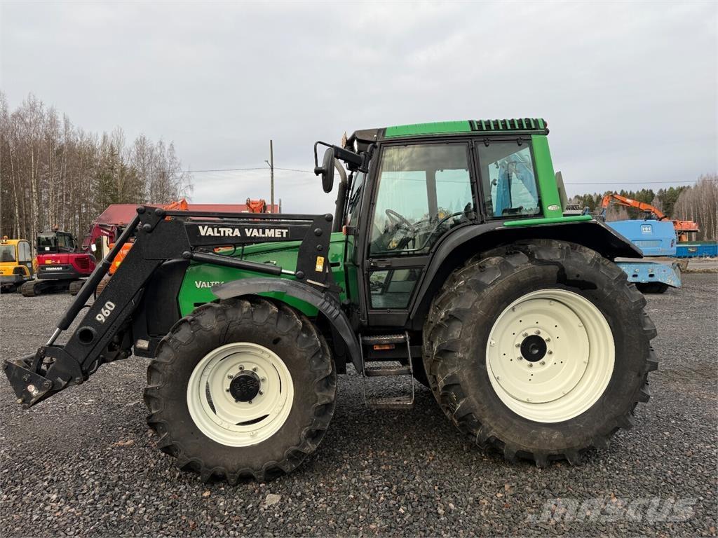 Valtra 6850 Hitec Traktoren