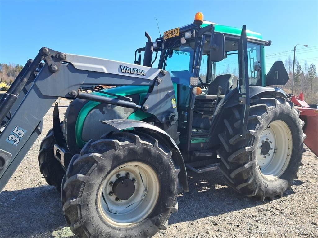 Valtra A92 Traktoren