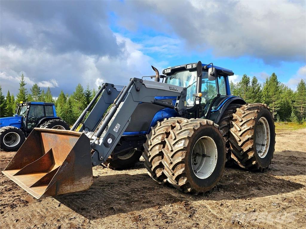 Valtra T191 Traktoren